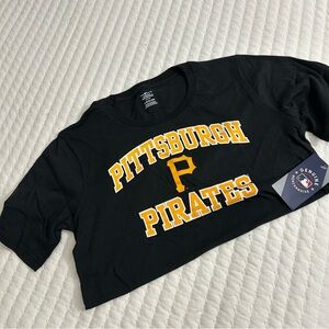 Genuine Merchandise Black Pittsburgh Pirates Kids Tee size XL (18/20)